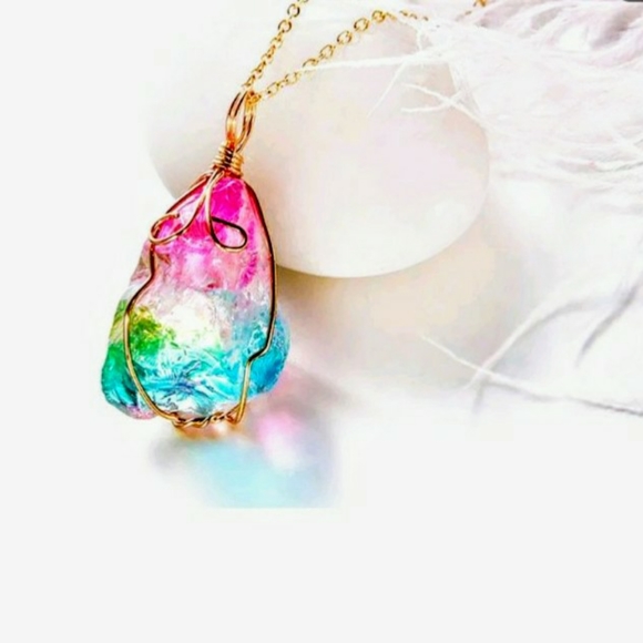 colors vary with the new restock Jewelry - 🌈 Rainbow Quartz necklace Restock
